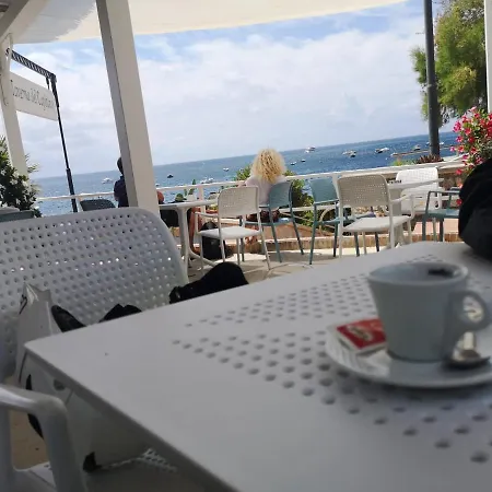Stanza In Con Giardino Vista Mare * Cefalù