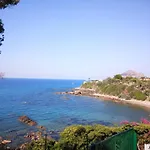 Panzió Stanza In Con Giardino Vista Mare *