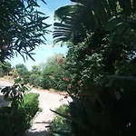 Stanza In Con Giardino Vista Mare * Cefalù