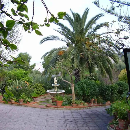 Oda ve Kahvaltı Stanza In Con Giardino Vista Mare