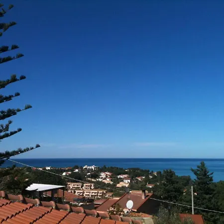 Oda ve Kahvaltı Stanza In Con Giardino Vista Mare