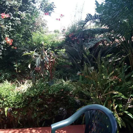 Stanza In Con Giardino Vista Mare Oda ve Kahvaltı *